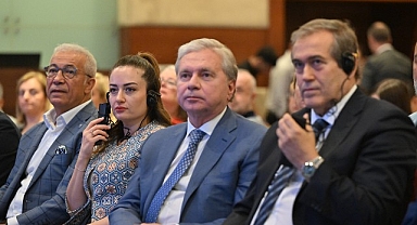 Antalya iş dünyası Moskova heyeti ile buluştu