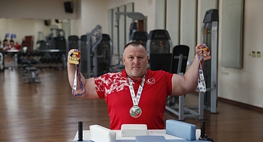 Bağcılar Belediyesi, Bilek Güreşi Dünya Şampiyonası’na damga vurdu