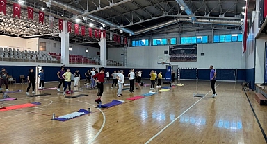 Bakırköylü kadınlar güne sporla başlıyor