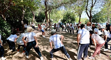 Konak’ın çınarları Avrupa Hareketlilik Haftası’nı kutladı