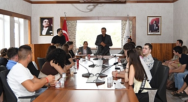 Erasmus öğrencilerinden Başkan Vekili Bilici’ye ziyaret