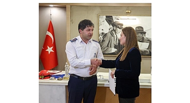 Antalya’da belediye şoföründen örnek davranış