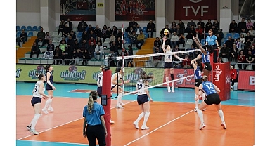 Nilüfer Belediyespor Eker galibiyet serisini sürdürdü