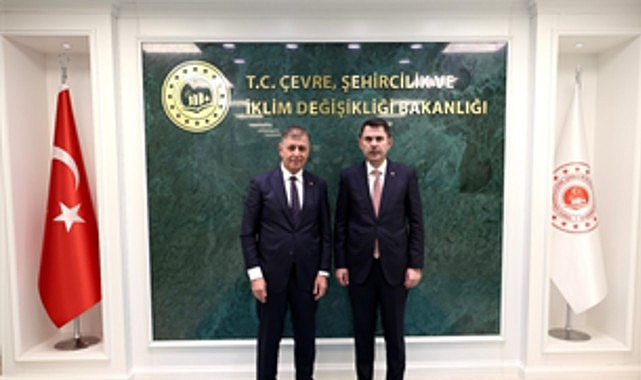 Başkan Tugay, Bakan Kurum’u ziyaret etti
